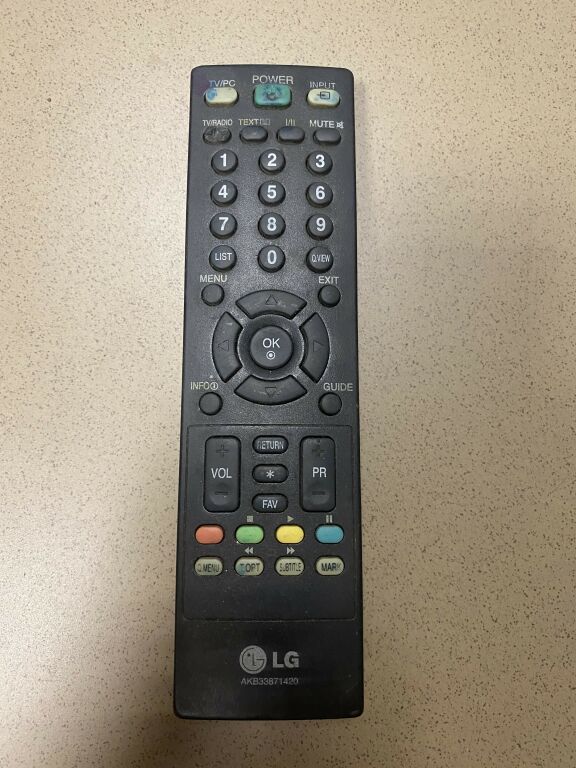 TELEWIZOR LG FLATRON M237WDL - PILOT