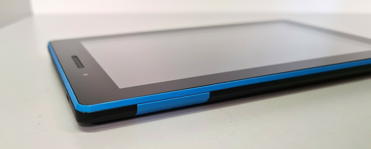 tablet-lenovo-tb3-710f-ladny-stan-model-tb3-710f