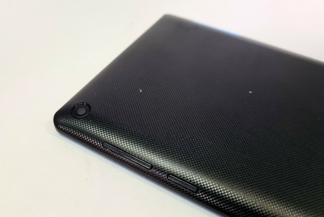 tablet-lenovo-tb3-710f-ladny-stan-kolor-czarny