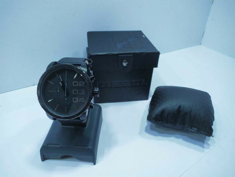 ZEGAREK MĘSKI DIESEL BLACKOUT CHRONOGRAP DZ4216