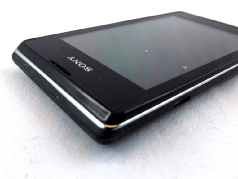 TELEFON SONY XPERIA E C1505