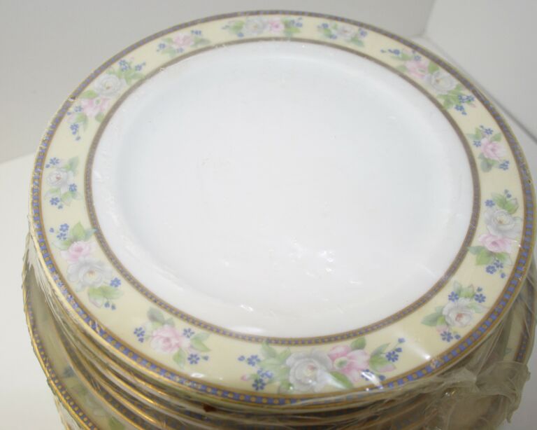komplet-porcelany-na-6-osob-walbrzych-1845-marka-walbrzych-ad-1845