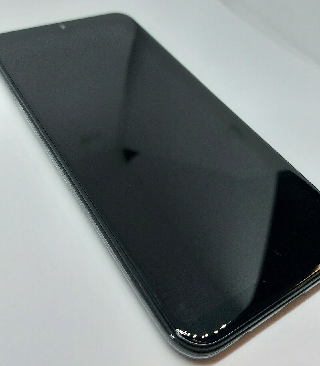 telefon-samsung-a-20e-przekatna-ekranu-57