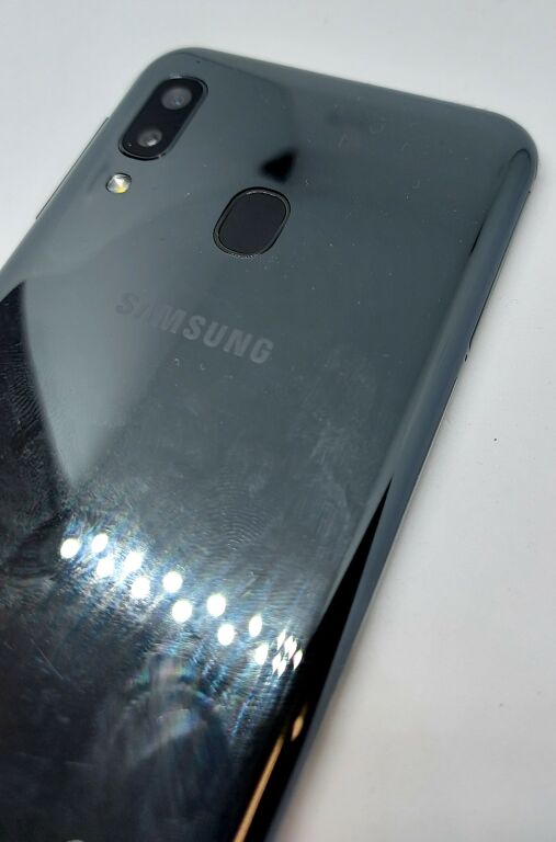 TELEFON SAMSUNG A 20E
