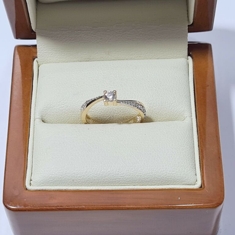 piekny-zloty-pierscionek-proba-585-r8-ean-gtin-5903351012225