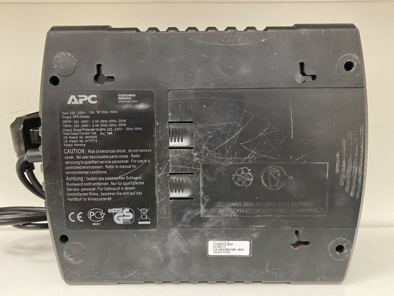 ZASILACZ APC BACK-UPS ES 700
