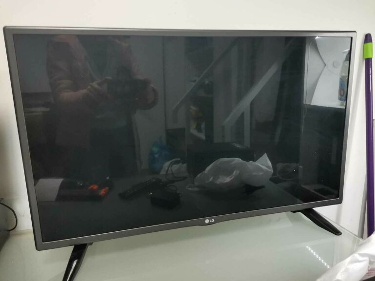 TELEWIZOR LG 32" MODEL: 32LF510U