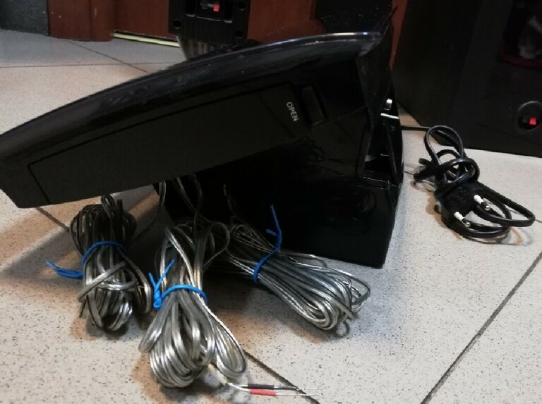 zestaw-kina-domowego-samsung-ht-c720-struga-2-lodz