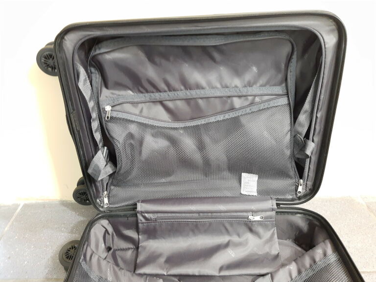 walizka-podrozna-topmove-rodzaj-walizki-twarde