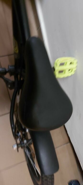 ROWER 16" B TWIN DARK HERO 500