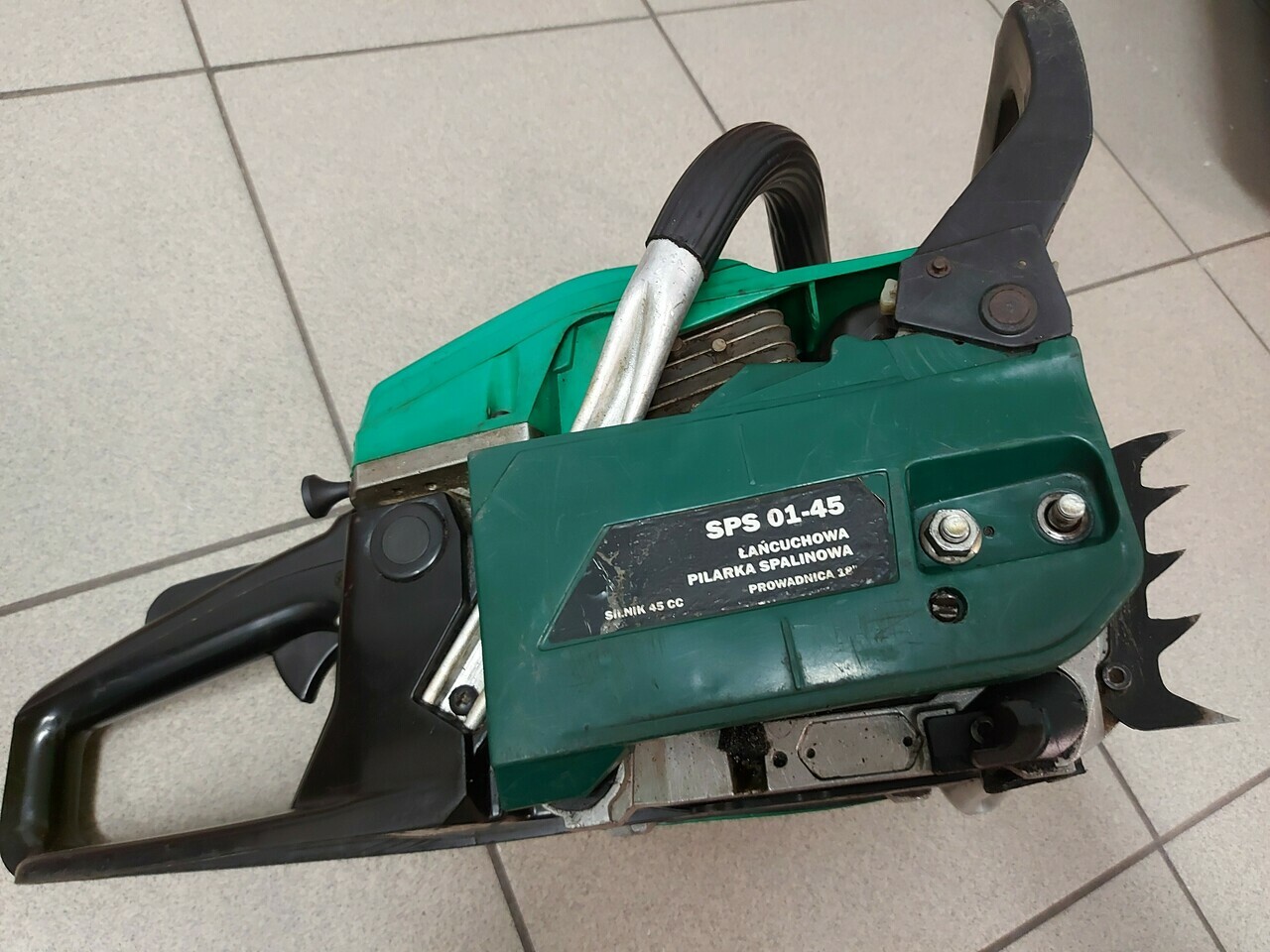 pila-spalinowa-flo-25km-kod-producenta-0000