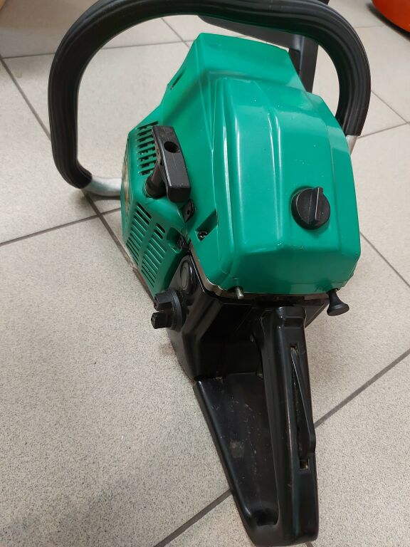 pila-spalinowa-flo-25km-product-id