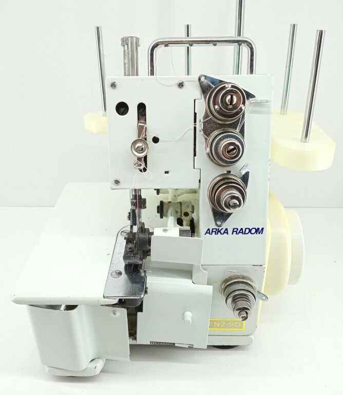 maszyna-overlock-arka-radom-fn2-9d-stan-uzywany