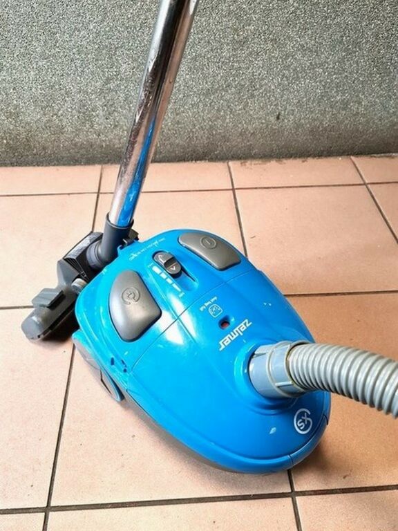 odkurzacz-zelmer-zvc115ek-stan-uzywany