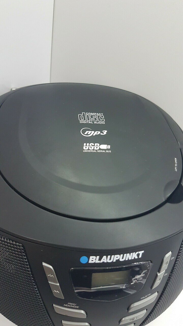radio-przenosne-blaupunkt-bb7bk-cdmp3usb-czarne-model-radio-przenosne-blaupunkt-bb7b