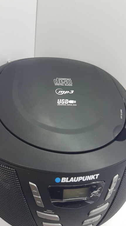 radio-przenosne-blaupunkt-bb7bk-cdmp3usb-czarne-model-radio-przenosne-blaupunkt-bb7b