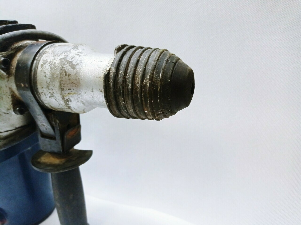 mlot-udarowy-pegasus-54g878-opis-typ-uchwytu-inny