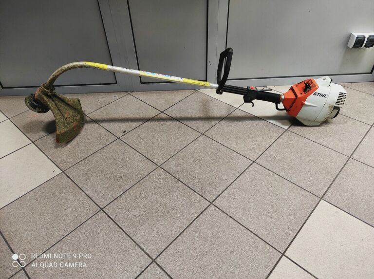 ŚWIETNA KOSA SPALINOWA PODKASZARKA STIHL FS 36