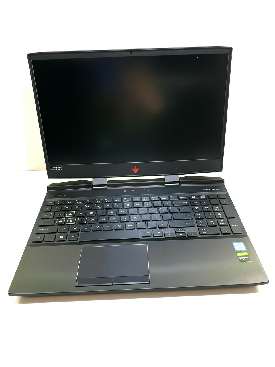 laptop-hp-omen-15-dc1065nw-karton-gwarancja-seria-procesora-intel-core-i5
