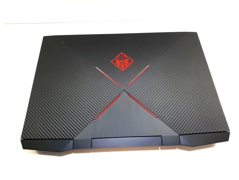 laptop-hp-omen-15-dc1065nw-karton-gwarancja-przekatna-ekranu-156