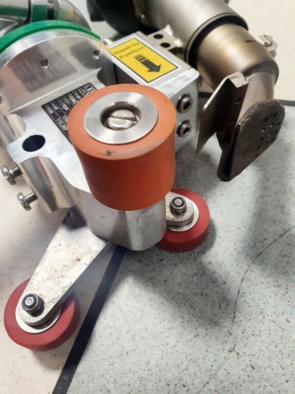 ZGRZEWARKA PÓŁAUTOMAT LEISTER TRIAC DRIVE