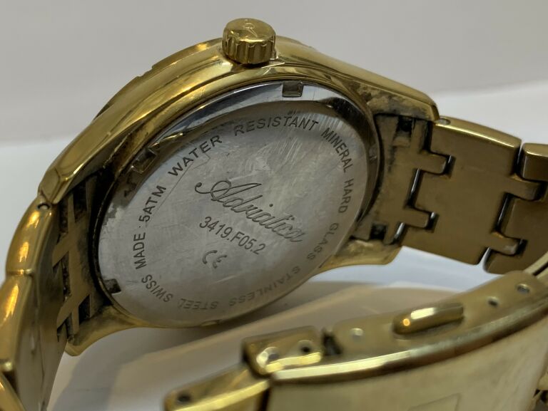 zegarek-damski-zloty-adriatica-3419f052-marka-adriatica