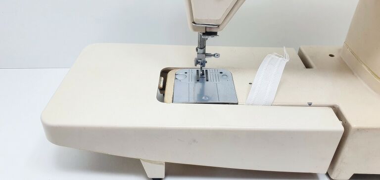 maszyna-do-szycia-singer-834-hubska-82-wroclaw
