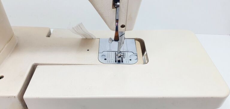 maszyna-do-szycia-singer-834-stan-do-renowacji