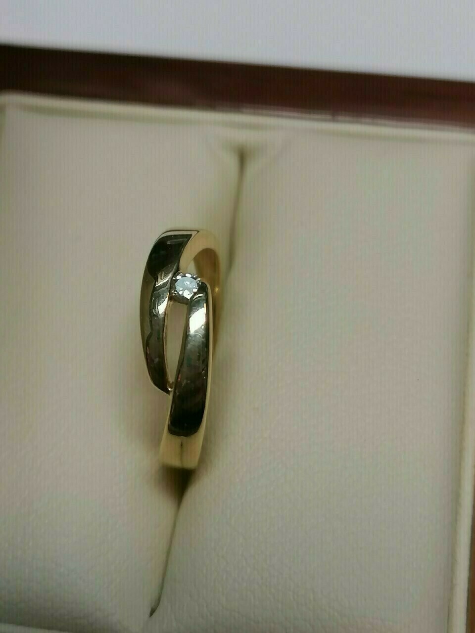 pierscionek-z-brylantem-pr585-166g-r11-rodzaj-wyrob-jubilerski