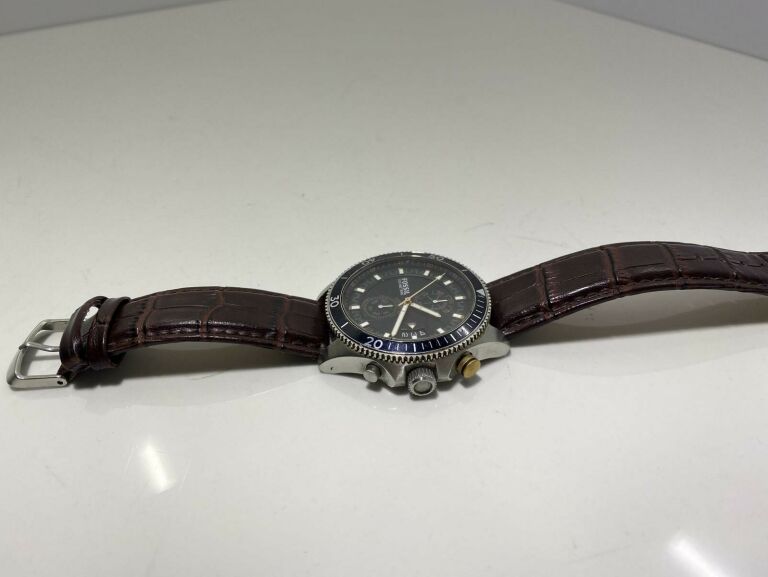 zegarek-fossil-ch2944-szkielko-mineralne