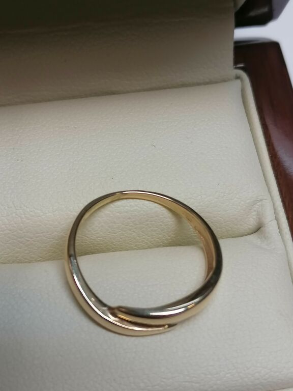 pierscionek-z-brylantem-pr585-166g-r11-stan-uzywany