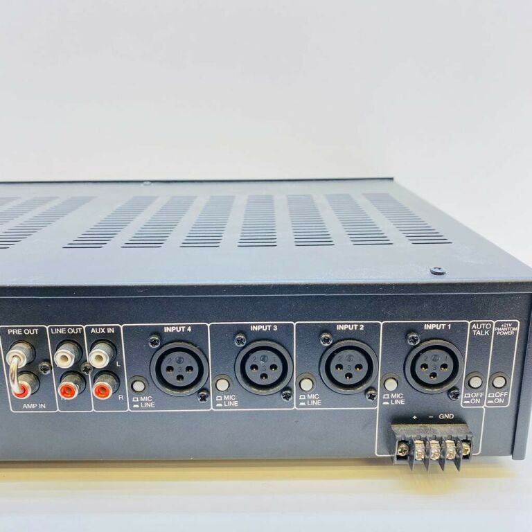 WZMACNIACZ MONACOR PA-900