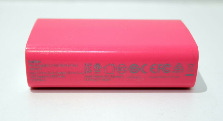 POWERBANK BELKIN F8M979 RÓŻOWY 4000MAH
