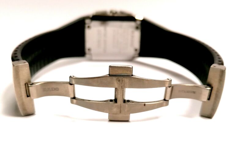 zegarek-rado-diastar-53806003003-limitowany-rodzaj-analogowe