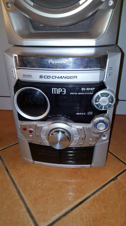 WIEŻA PANASONIC SA-AK520 + 2 GŁOŚNIKI + SUBWOOFER