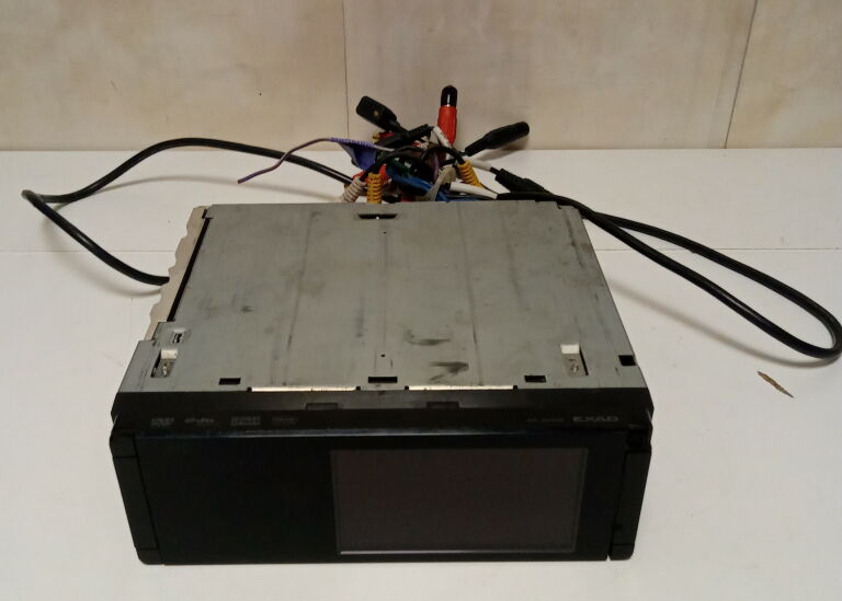 RADIO SAMOCHODOWE JVC KD-AVX22