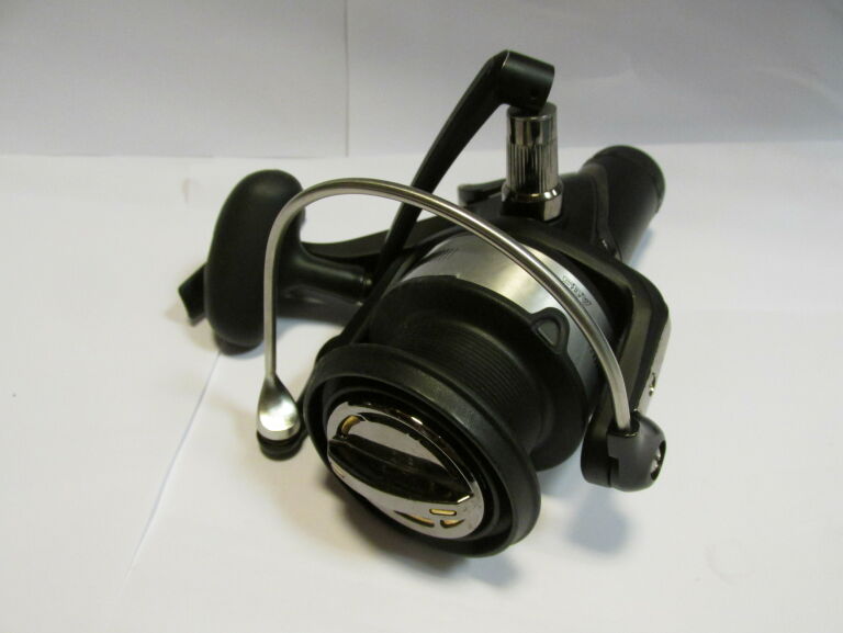 KOŁOWROTEK DAIWA REGAL BRI-AB 4500