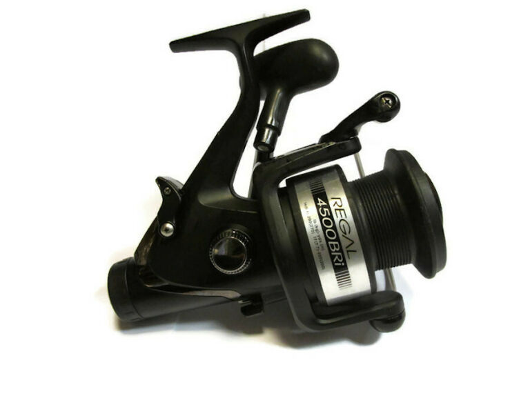 KOŁOWROTEK DAIWA REGAL BRI-AB 4500