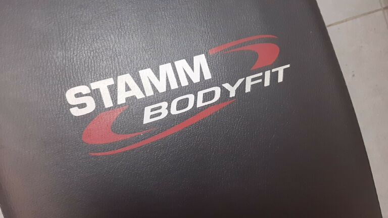 ŁAWKA SKOŚNA DO ĆWICZEŃ STAMM BODYFIT