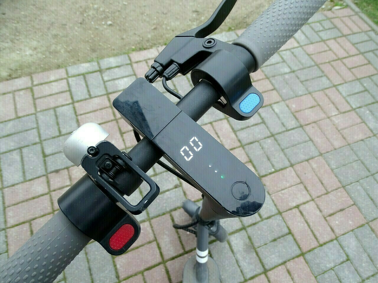 hulajnoga-elektryczna-e-scooter-esa-5000-kolor-czarny