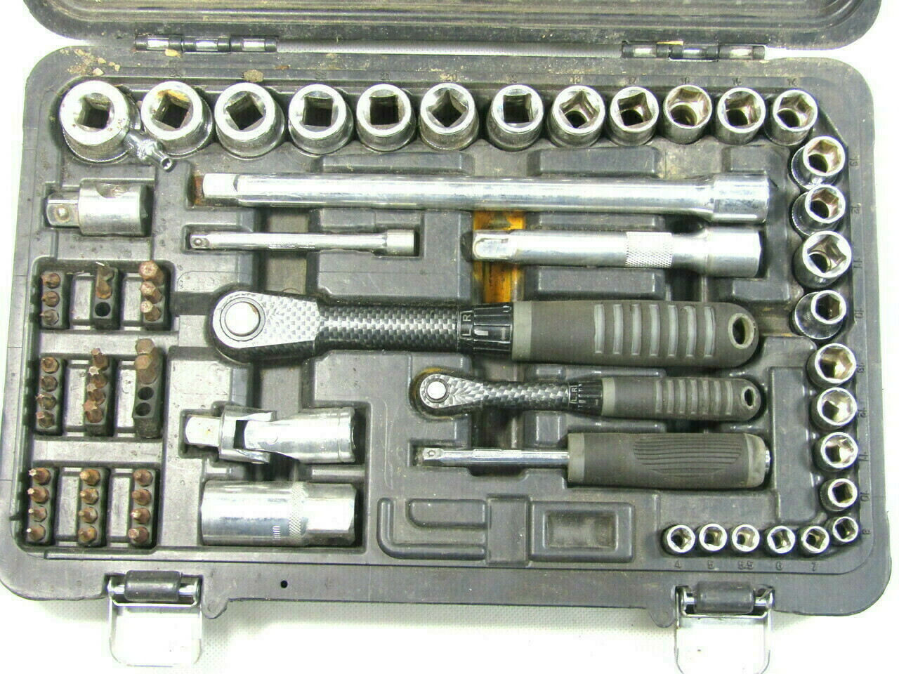 klucze-coval-walizka-stan-uzywany