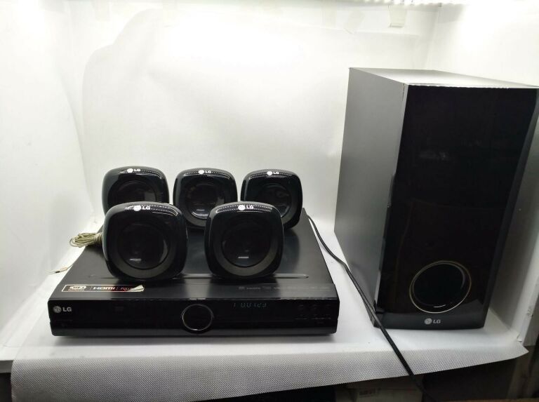 kino-domowe-lg-ht305su-51-otwarta-4-wroclaw