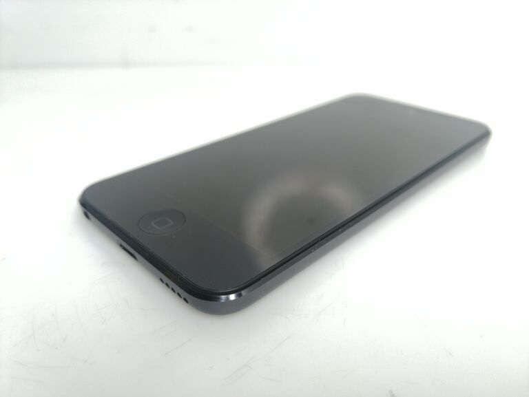 IPOD TOUCH 7 32GB + KABEL