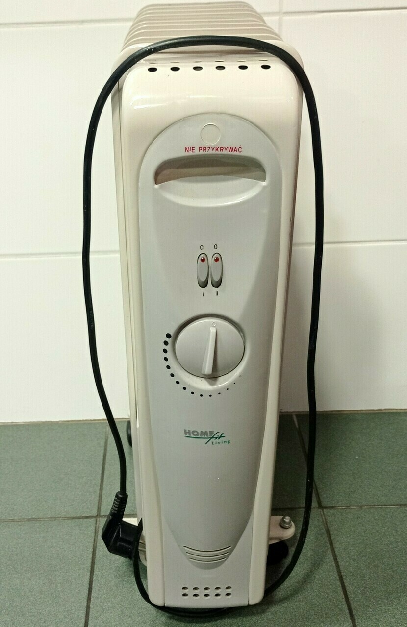 grzejnik-kolor-dominujacy-srebrnyszary