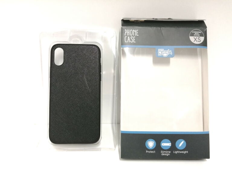 etui-geek-iphone-xs-ean-gtin-5059334320822