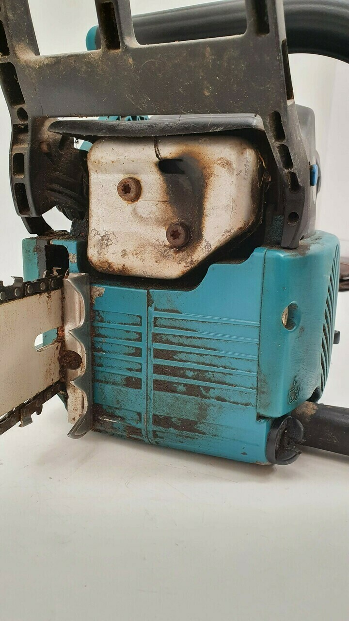 pila-spalinowa-lancuchowa-makita-dcs-401-stan-uzywany