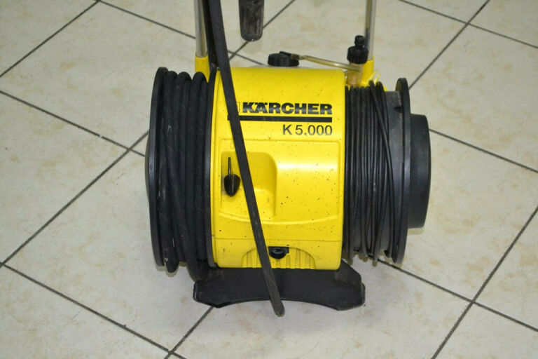 myjka-cisnieniowa-karcher-k5000-uszkodzona-stan-uzywany