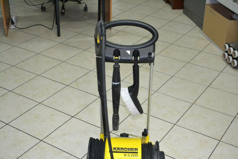 myjka-cisnieniowa-karcher-k5000-uszkodzona-marka-karcher