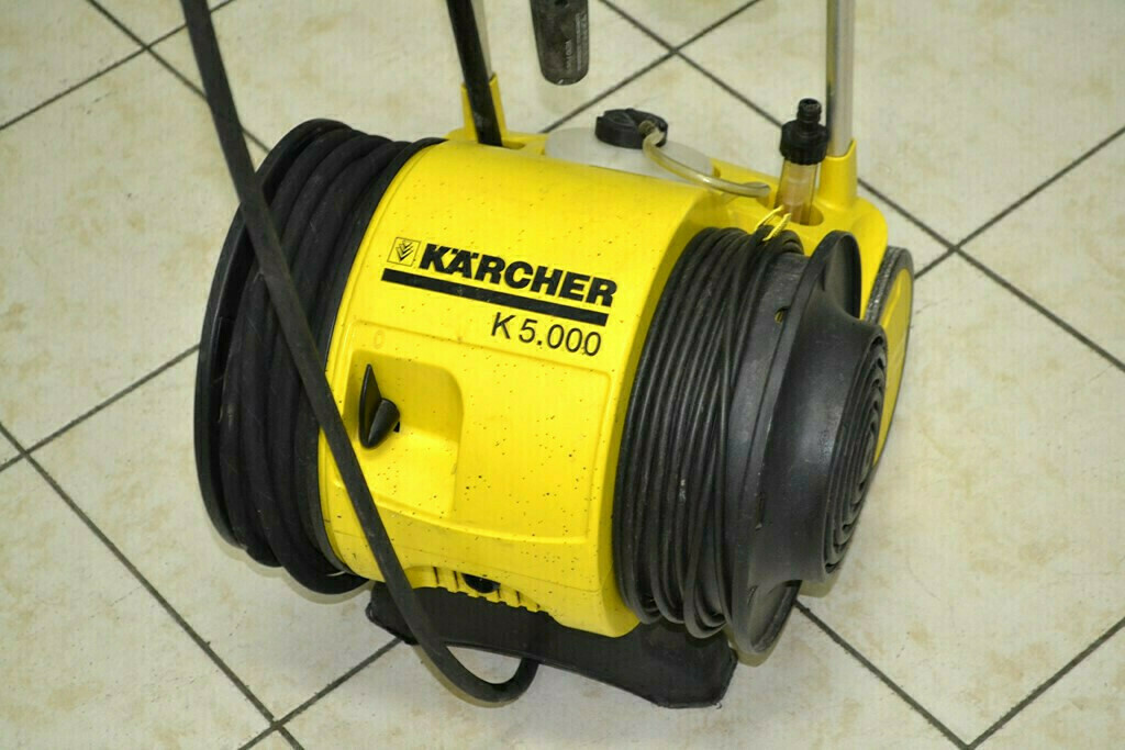 myjka-cisnieniowa-karcher-k5000-uszkodzona-rodzaj-pompy-inna