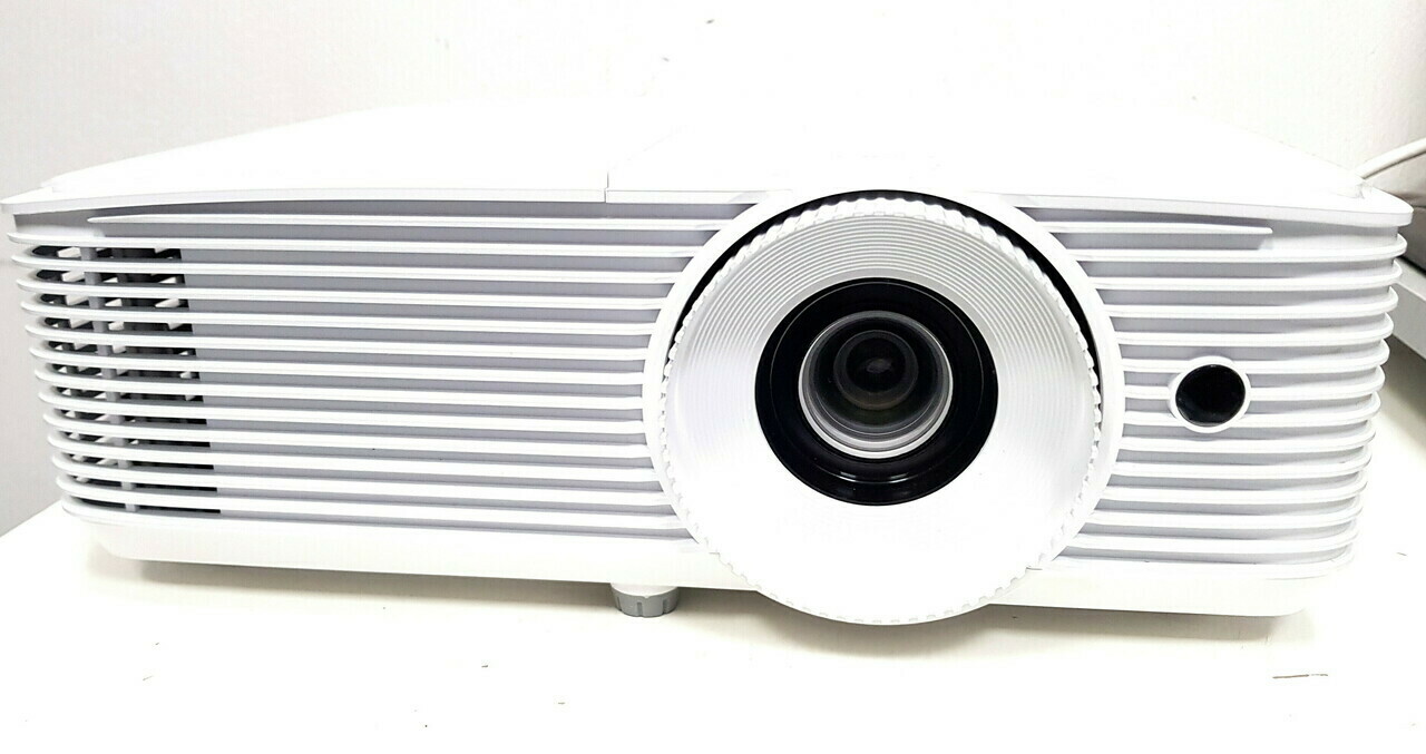 projektor-optoma-hd27epolecam-plac-imbramowski-121-krakow